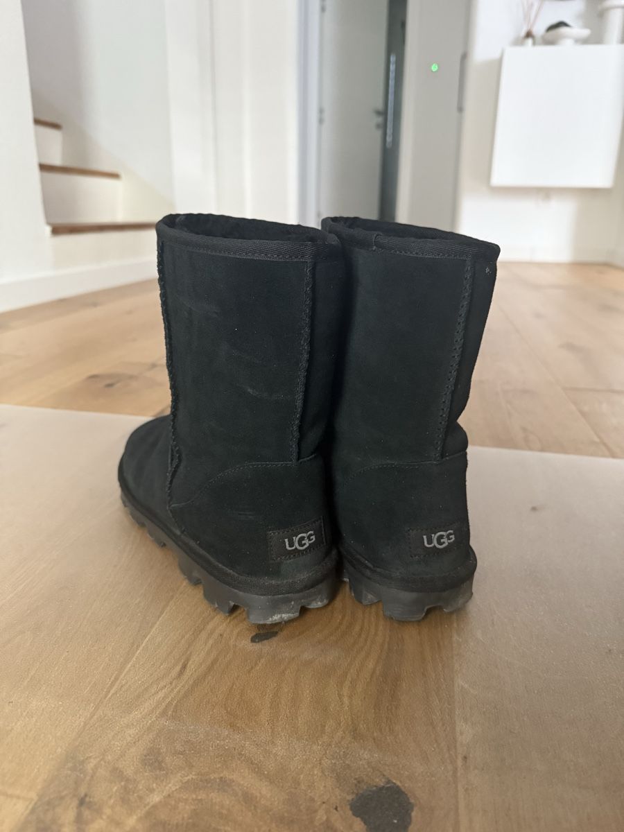 Ugg Scarpe da donna: Ugg 40 – Usato da Landquart venduto da Fisch0004 1