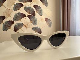 Sonnenbrille weiss, Cat-eye, no name