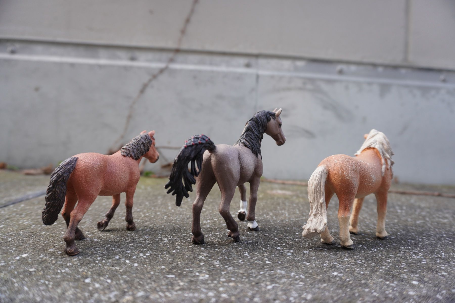 Schleich Spielzeuge: 3 Schleich Pferde , No 13 – Gebraucht aus Chur von JennyAlexander 1