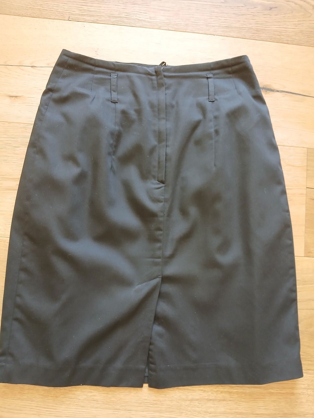 H&M Gonne: Gonna estiva nera con pences – Usato da Baar venduto da fla_v78d 1