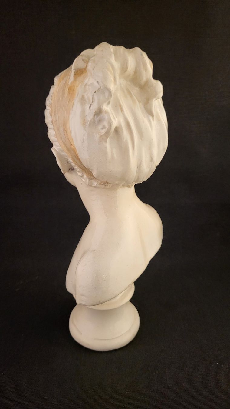 Statuette: Büste Mädchen mit Haarband – Usato da Basel venduto da spinne02 3