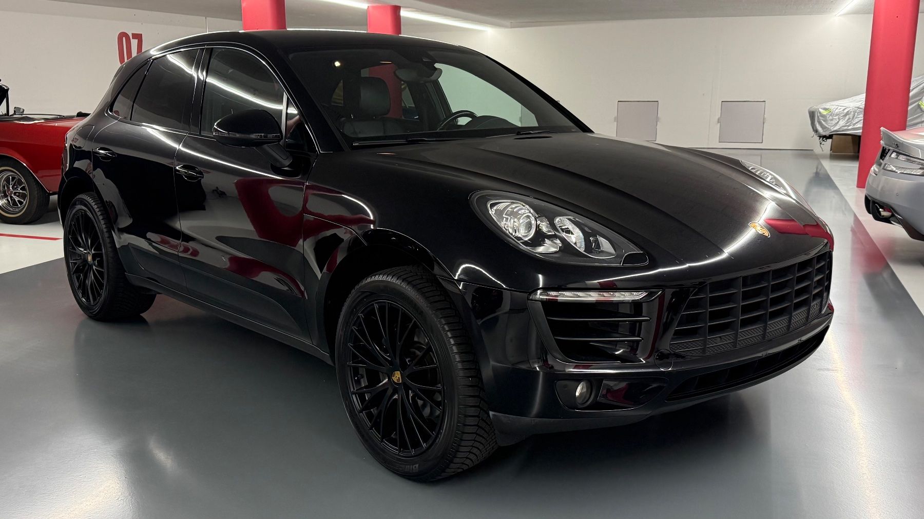 Porsche Automobili: Porsche Macan 2.0 Blackline – Usato da Steg im Tösstal venduto da Beckerbande 5
