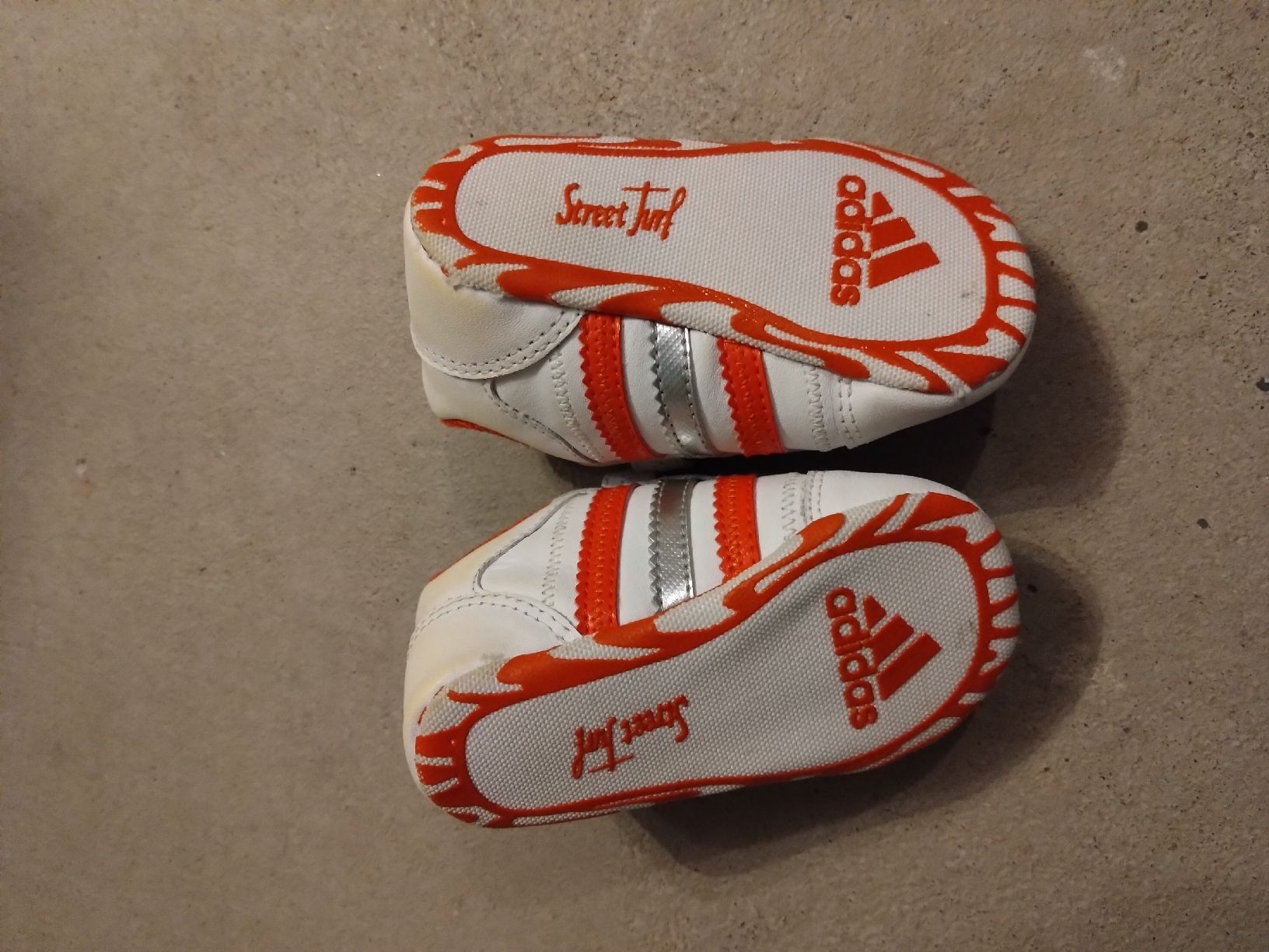 Scarpe per ragazzi: Kinderschuh. – Usato da Unterlangenegg venduto da SteWue 2