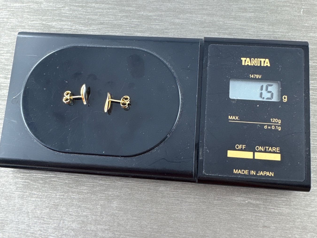 Ohrringe & -stecker: Ohrstecker 750 Gold – Gebraucht aus Niederuzwil von leo_8857 2