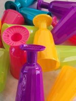 🟣 Neuwertig 15 Vintage Kunststoffbecher wiederverwendbar