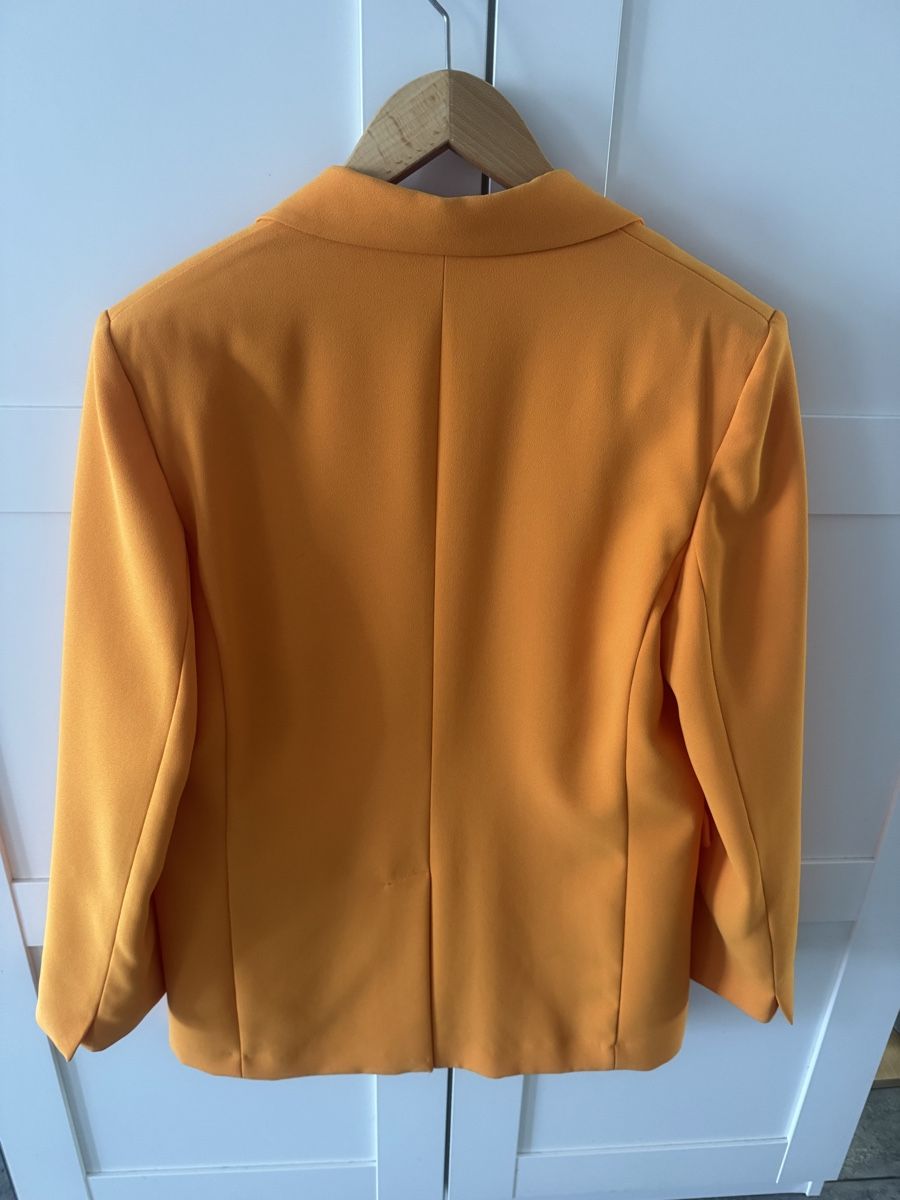 Mango Giacche: Blazer Mango orange, gr. M – Usato da Biel/Bienne venduto da 2Cheesecake 2