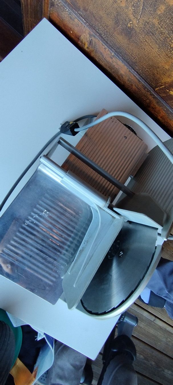 Graef Elettrodomestici da cucina: Trancheuse Graet à réviser ! – Difettoso da Vevey venduto da cal_xc6h