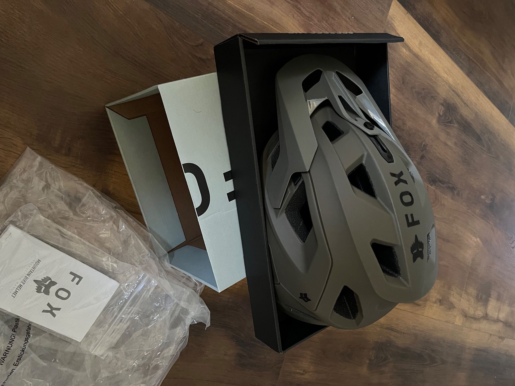 Fox Helme: Fox speedframe M – Gebraucht aus oberrieden von pre_yx2h 1