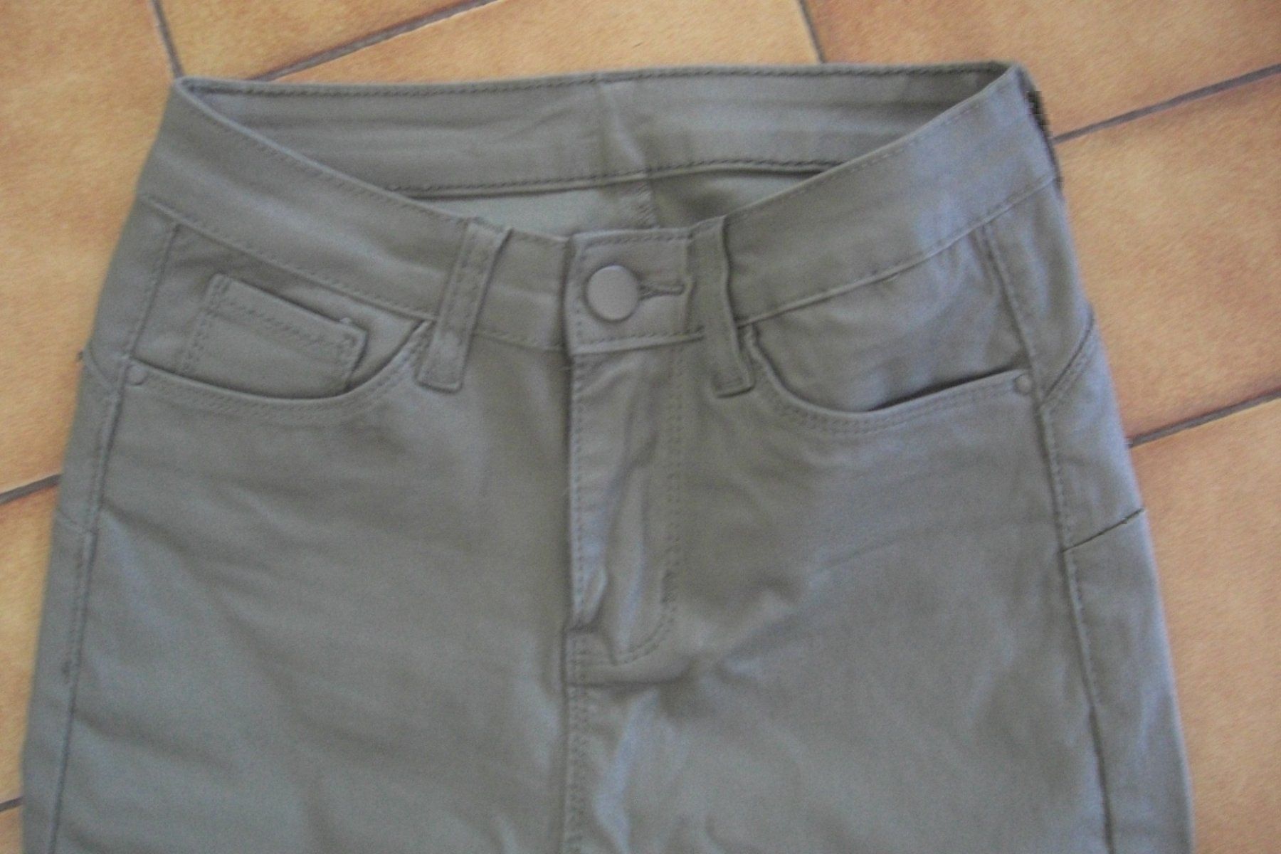 Jeans: Pantalon Taille 34 (Melissa) – Usato da Veyrier venduto da kimedovapa 1