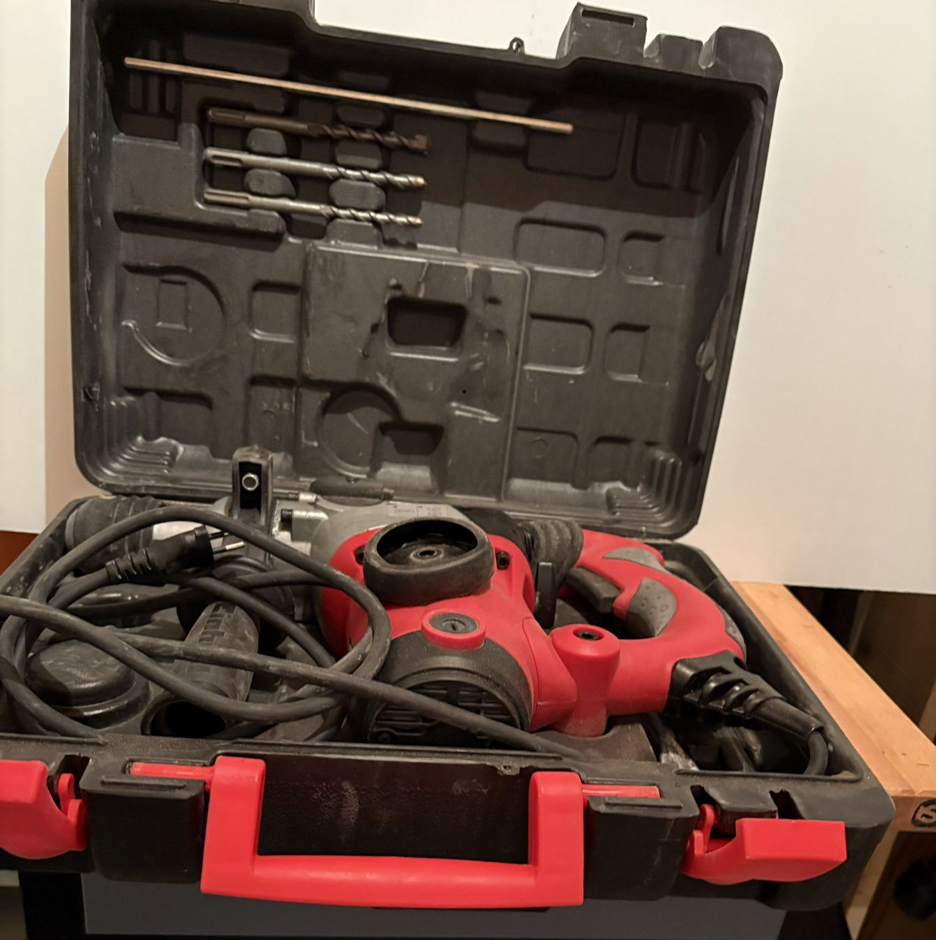 Einhell Perceuses: Bohrhammer Einhell – D'occasion à Oberrohrdorf par seg_t9cr 2