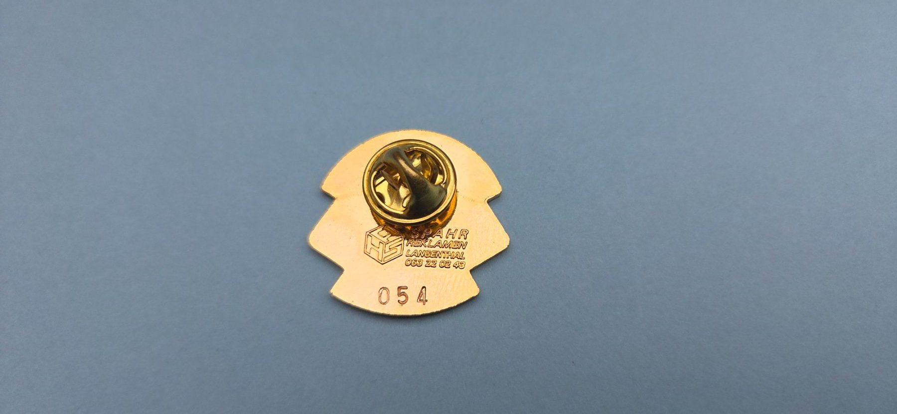 Placchette & Badge: Hornusser Pin Wynau – Usato da Rütschelen venduto da Urmel16 1