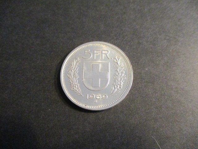 Tutti le monete: 5.- Fr 1969  Superbe pièce  Superbe qualité  Top – Usato da Lovens venduto da Jelmi