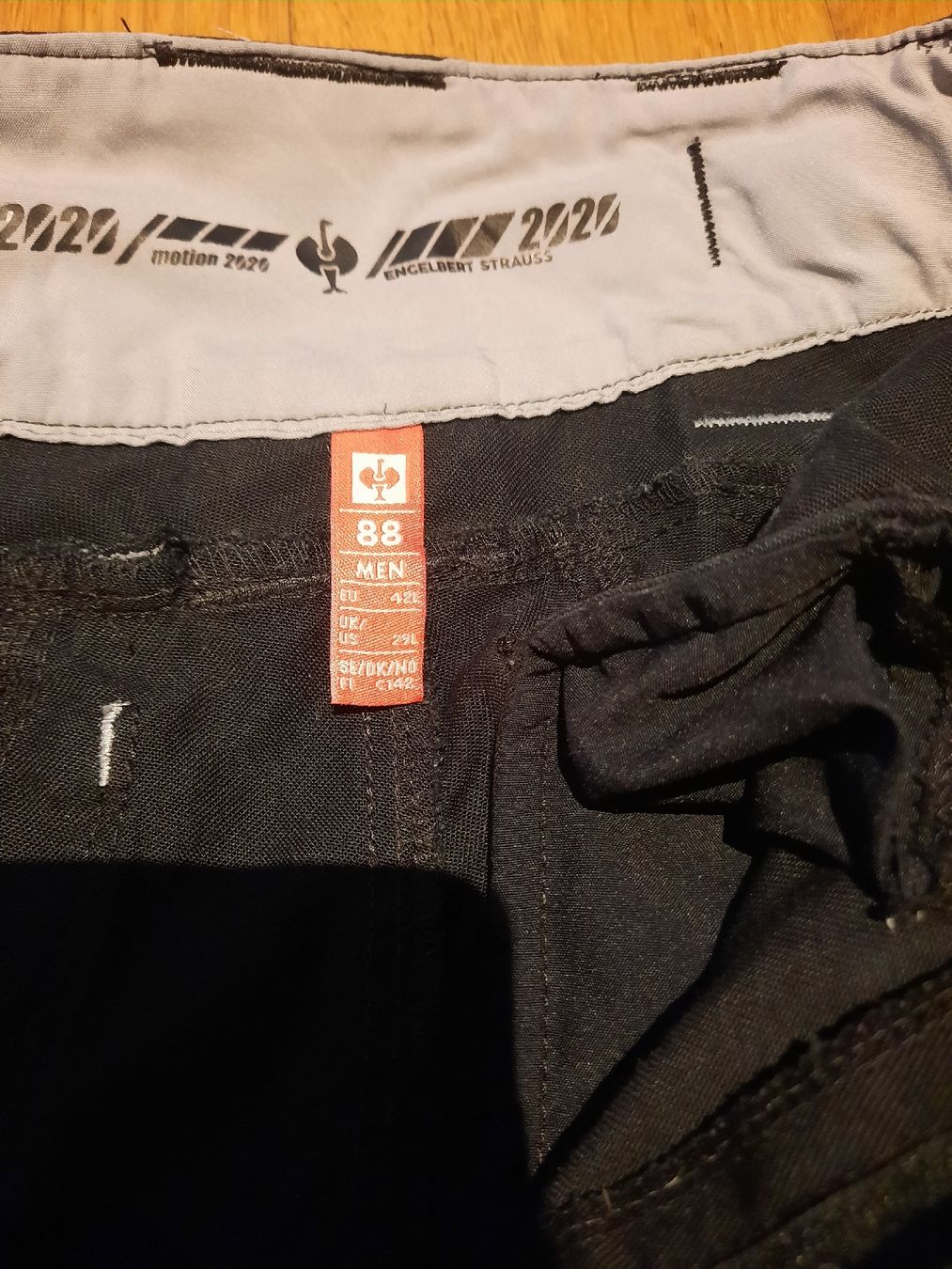 Engelbert Strauss Pantaloni: Engelbert Strauss Arbeitshose – Usato da Bowil venduto da chnebeli4 2