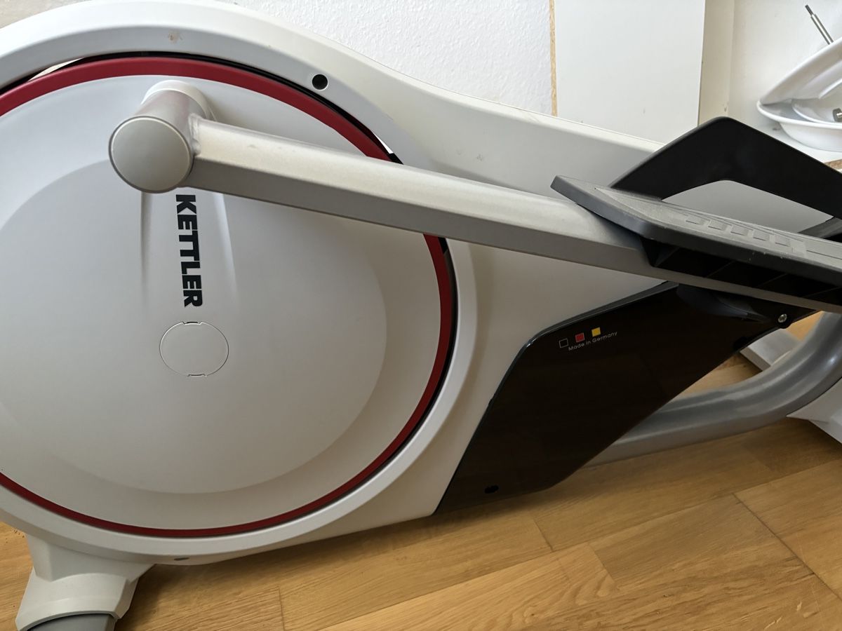 Hometrainer: Fitnessgeräte – Usato da volketswil venduto da Sisi521 3