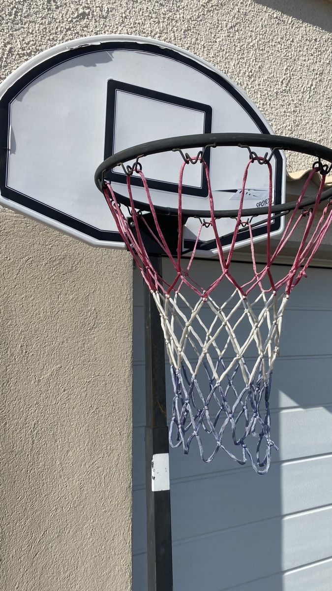 Basketballkörbe: Basketballkorb – Gebraucht aus Wauwil von Shine24 1
