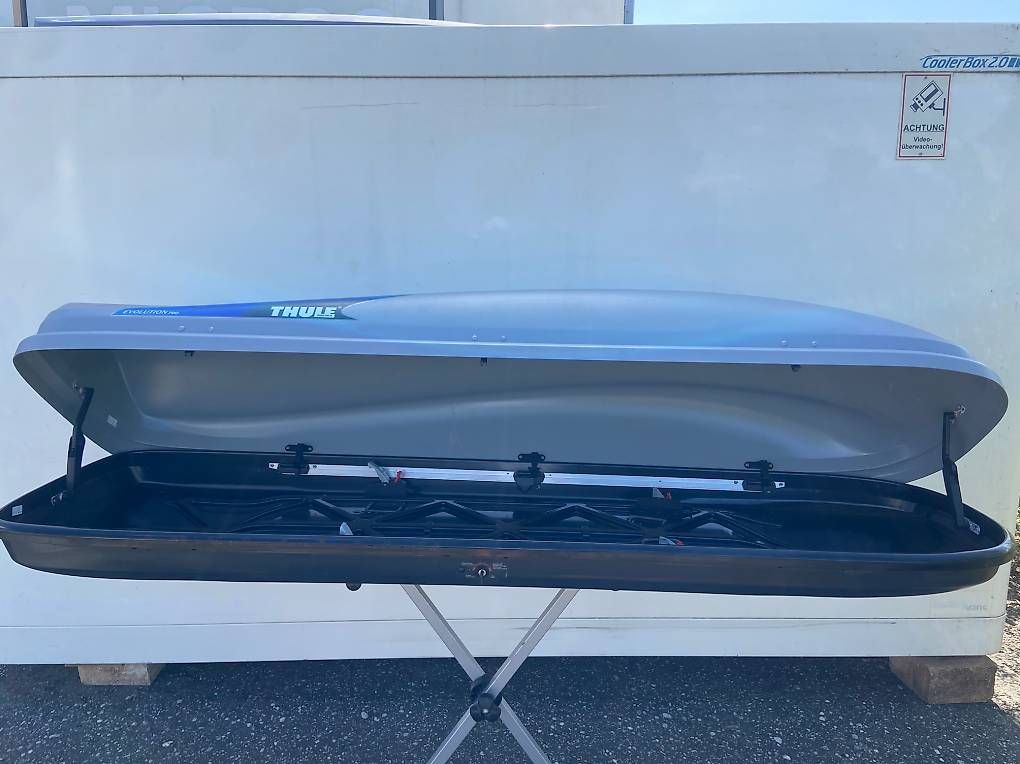 Box da tetto: XXL Thule Evolution 700 mit oder ohne Träger – Usato da Leuzigen venduto da Doppelrad 2