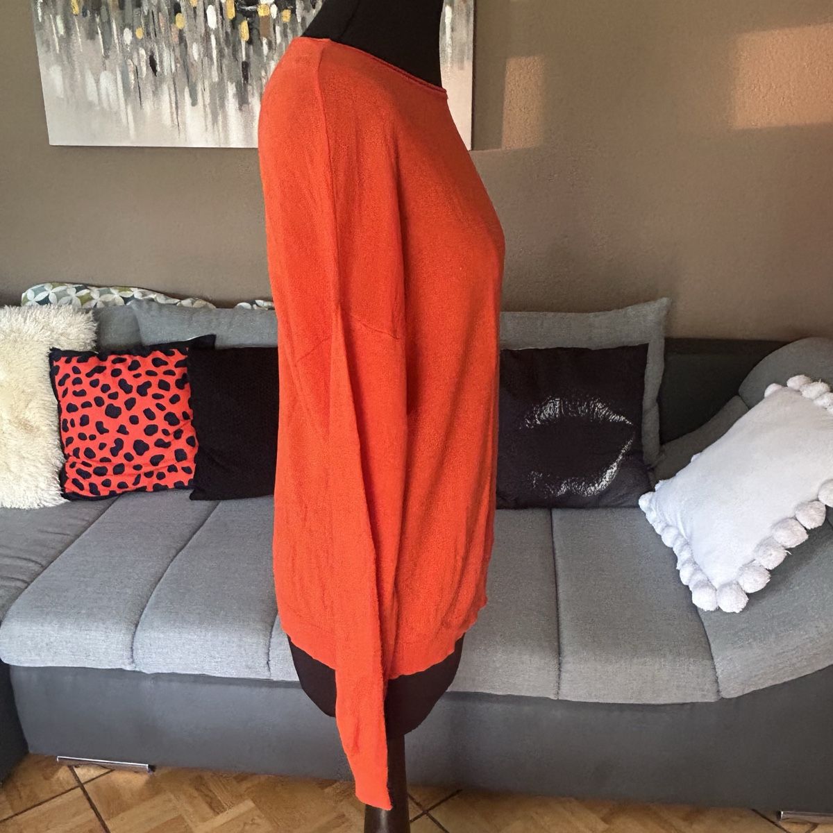 Benetton Pullover & Sweatshirts: BENETTON petit pull 🧡 M – Gebraucht aus Fribourg von ficelle_de_luge 1