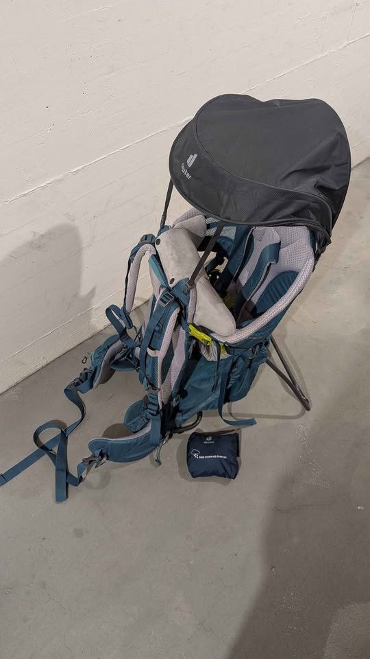 Deuter Porte-bébés ventraux & dorsaux: Deuter kid comfort Active SL – Neuf (Voir description) à Nürensdorf par Chewbacca_93