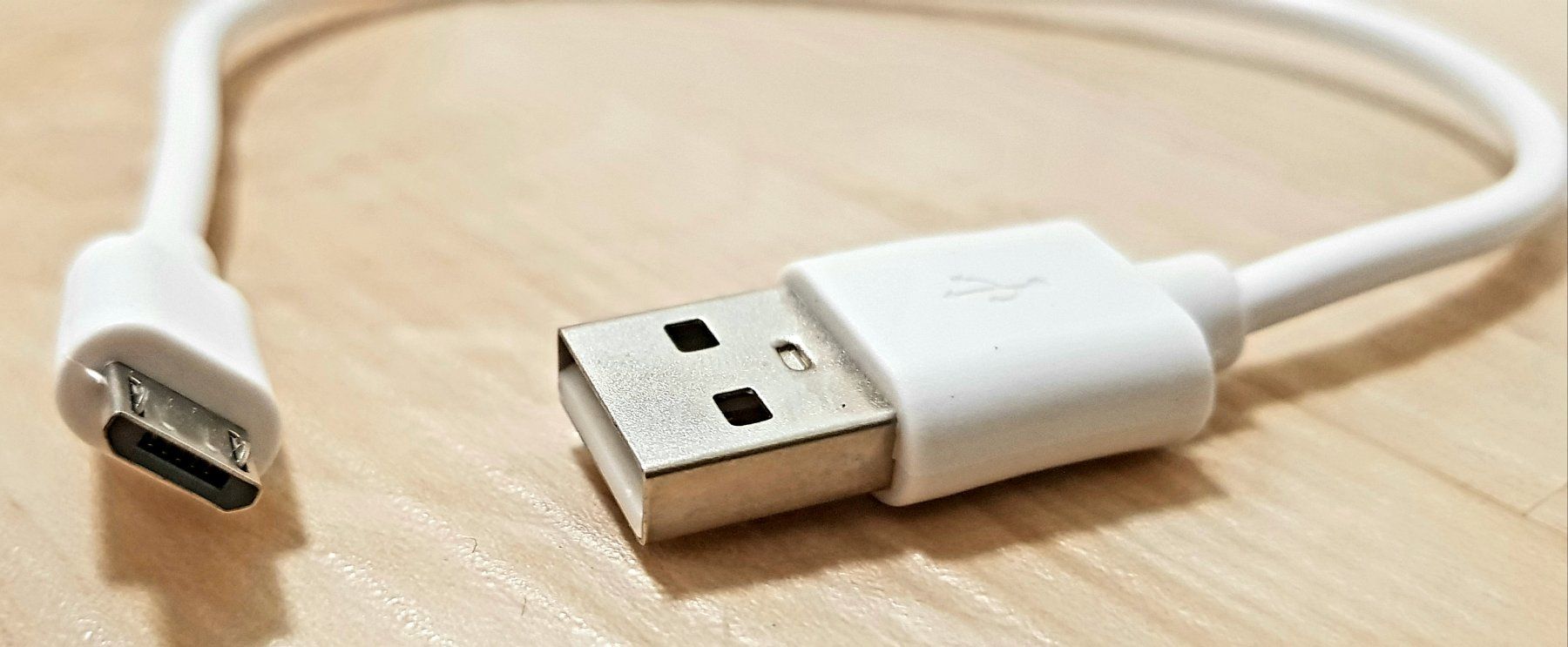 Kabel: Micro-USB Ladekabel, 25 cm. USB-A auf Micro-USB (weiss) – Neu und originalverpackt aus Wängi von ScooterBE 1
