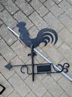 Alter Wetterhahn aus Metall