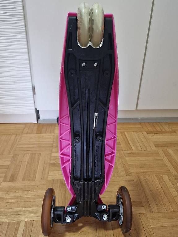 Micro Kickboard: Micro Maxi Classic in Rosa mit neuen Hinterrädern – Usato da Kriens venduto da MERLComp. 4