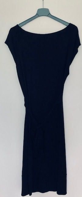 Robes: Neues Kleid Zero Gr. 38 dunkelblau – Neuf (Voir description) à Utzigen par Crisbo