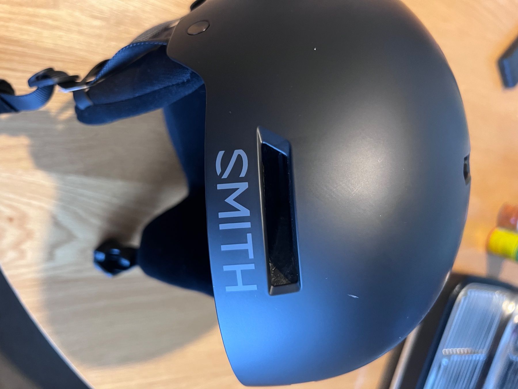 Smith Optic Casques: SMITH Rodeo Skihelm Snowboardhelm – Neuf (Voir description) à Ehrendingen par Norxschm 1