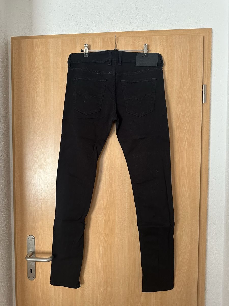 Diesel Jeans: Neue Schwarze Diesel Jeans Gr. W30 – Nuovo (secondo la descrizione) da Zollikofen venduto da Akshy 4