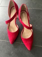 Roter echt Wildleder Pumps Gr. 37