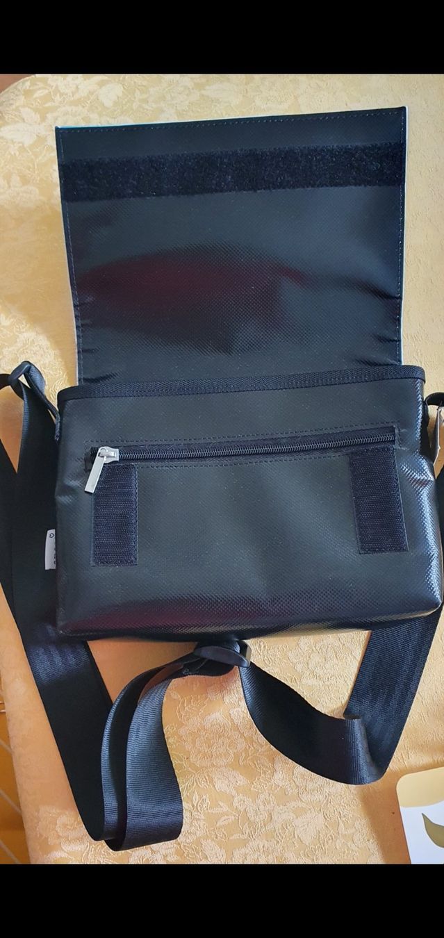 Borse da donna: Kleine Blachentasche, Einzelstück! – Nuovo e nell'imballaggio originale da Niederlenz venduto da clea50 2