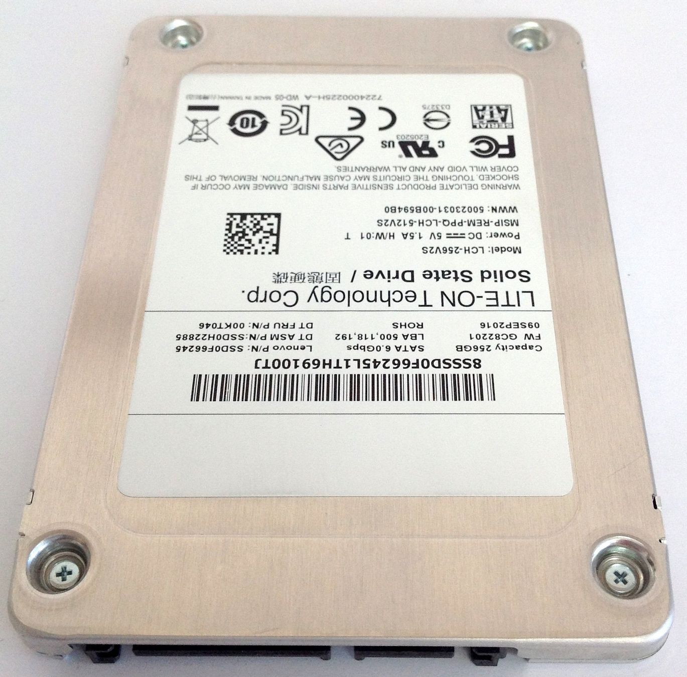 Dischi rigidi: LITE-ON LCH-256V2 256GB SSD 2,5" SATA/6.0Gbps intern, gerade – Usato da Reinach AG venduto da RiesenServicesGmbH