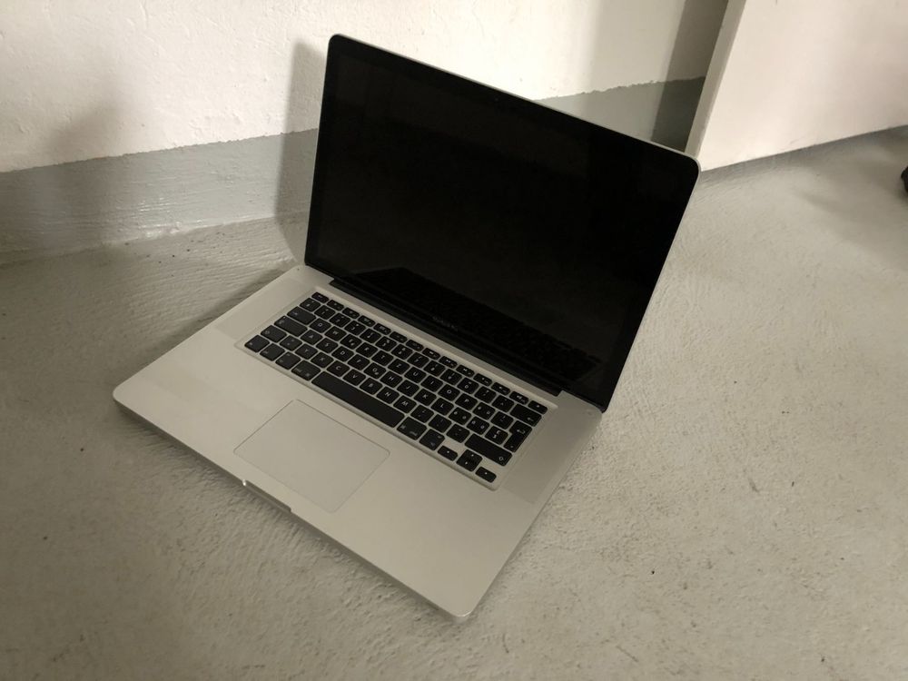 Apple Macbook Pro 2012 mit CD Laufwerk Kaufen auf Ricardo