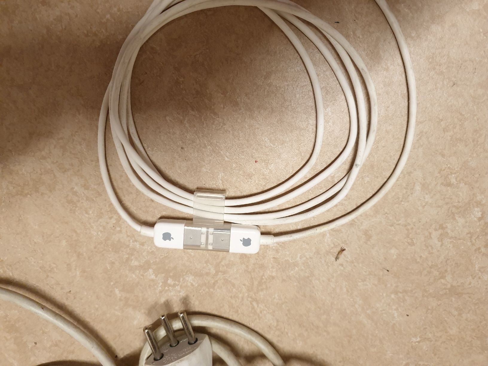 Apple Cavi: Apple Firewire Kabel – Usato da Ittigen venduto da Ziok187 2