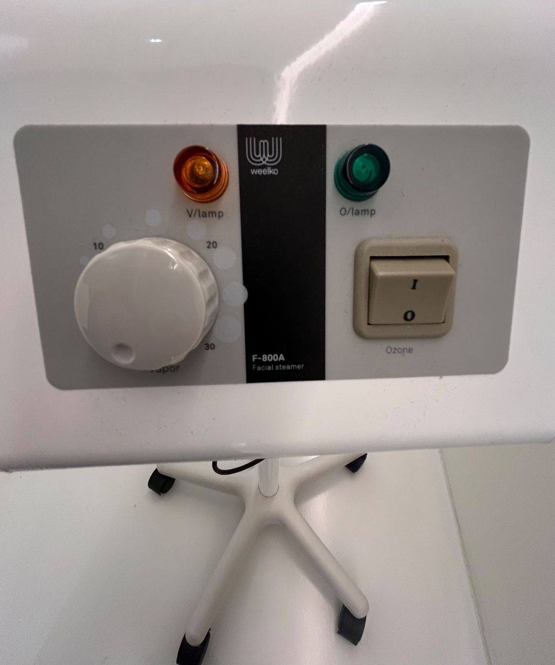 Sonstige Tabakwaren: Facial Steamer- Weelko – Gebraucht aus Lussy-sur-Morges von pips28 3