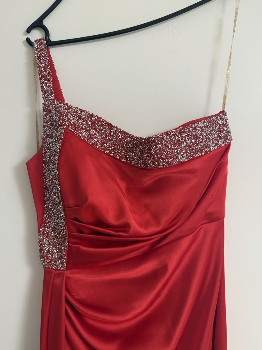 Robes: Abendkleid Rot – D'occasion à Bülach par Siar1 2