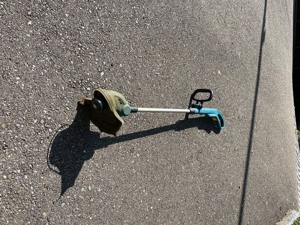 Rasentrimmer Makita DUR181Z 18 V ohne Akku und Ladegerät Kaufen auf