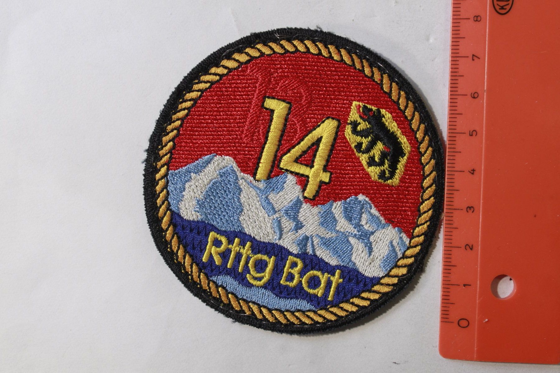 Schweizer Armee Placchette & Badge: 14 rttg bat – Usato da La plaine venduto da 762