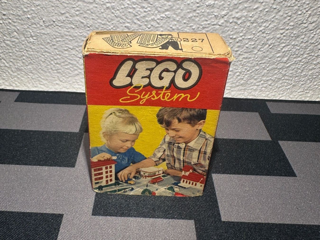 Lego Kit di costruzioni: Lego System 227 Plates Vintage / EOL / RAR – Usato da Kappel SO venduto da MyFunBox