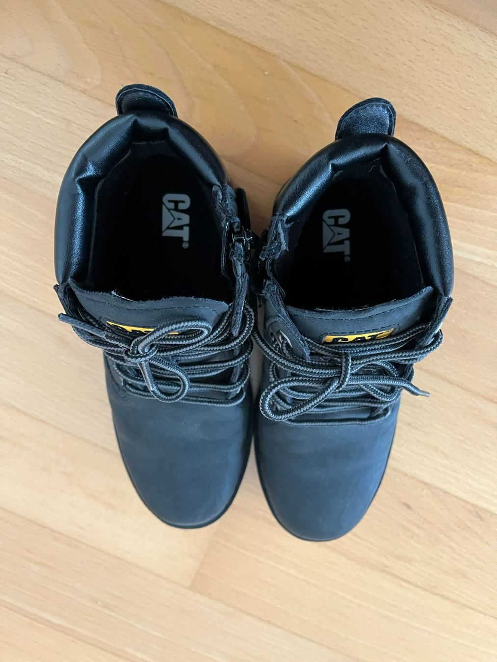 Caterpillar Scarpe per ragazzi: Caterpillar Boots Gr. 33 – Usato da Muttenz venduto da Juvenile33 4