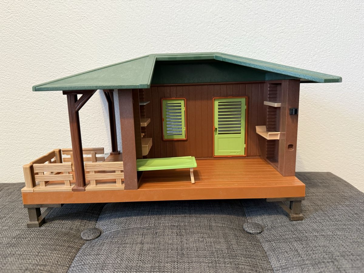 Playmobil Giocattoli: Playmobil Ranger Haus – Usato da Chur venduto da Tsambiko 3