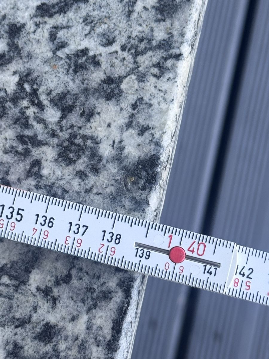 Tische: Garten Granit Tisch 80x 140 – Gebraucht aus Richterswil von franziskamarco 5