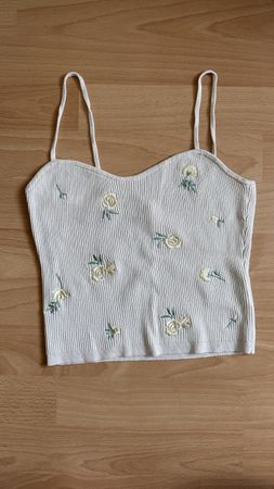 H&M Top gestrickt mit Blumenstickerei Sommerlich