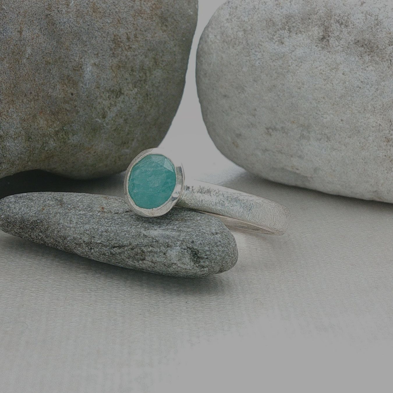 Olga Ribler Ringe: Klassischer Silber Ring 925 mit Amazonite Grösse 56 – Neu (gemäss Beschreibung) aus Luzern von Schmuckoutlet 1