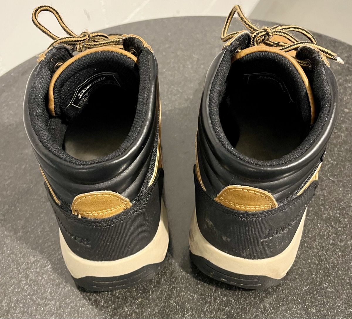 Scarpe da uomo: Neuwertige Land Rover Freizeitschuhe – Usato da Ittigen venduto da Baumi11 1