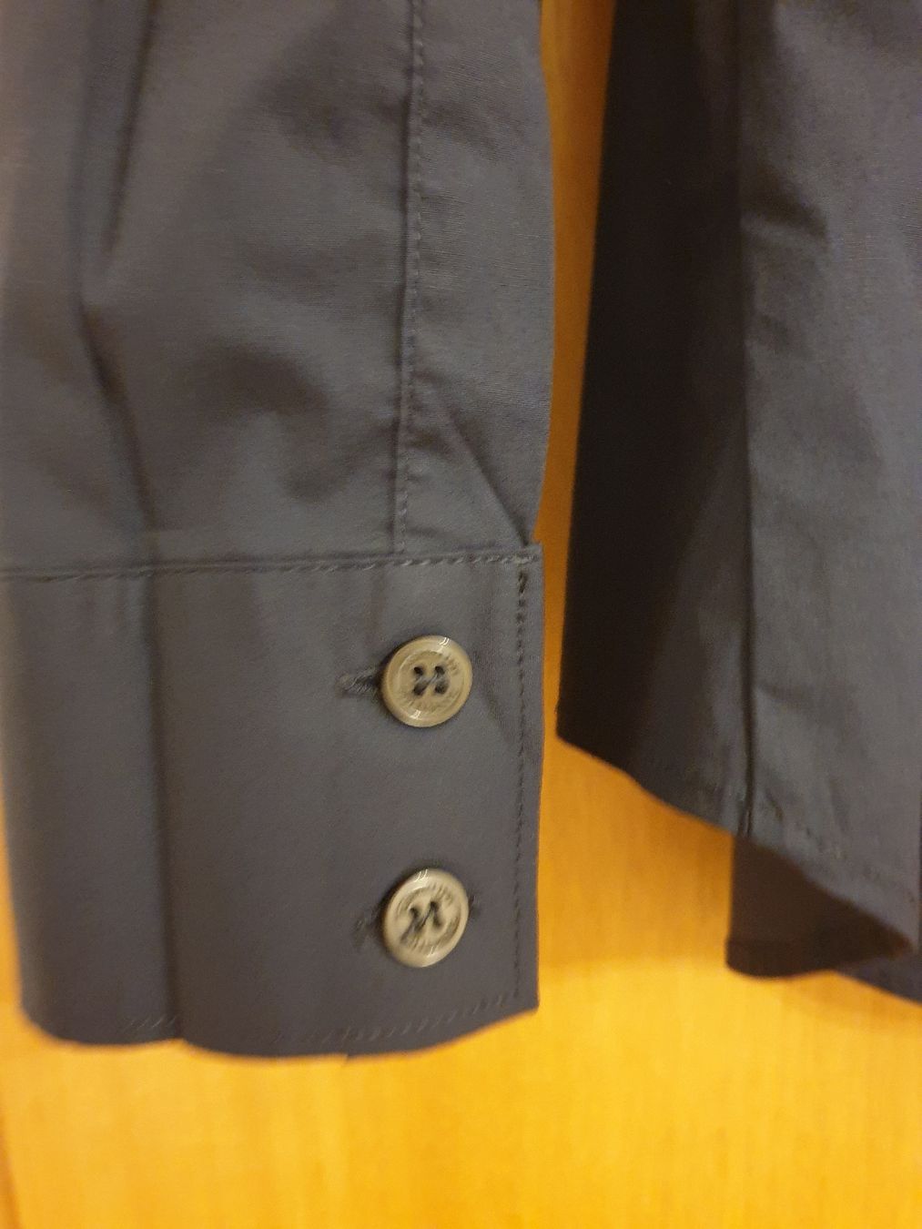 Blusen: Chemise, 40, navy, coton 97%, excellent état – Gebraucht aus Neuchâtel von Verenas12 2
