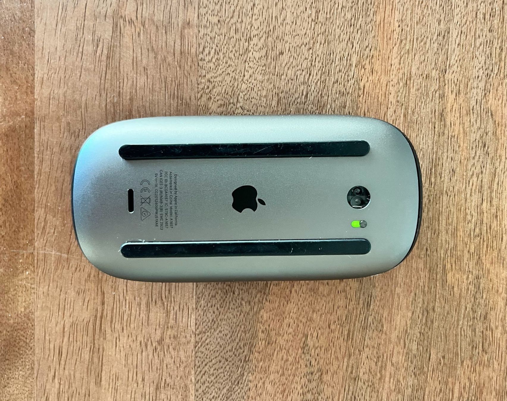 Apple Maus: Apple Magic Mouse - Schwarz – Gebraucht aus Kilchberg ZH von sentiera 1
