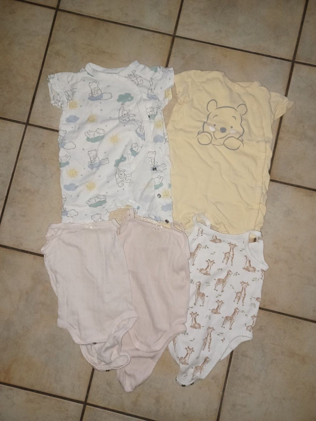 Lotti & Set di vestiti: 5 teiliges Sommer Paket 74 – Usato da Matt venduto da Remonso