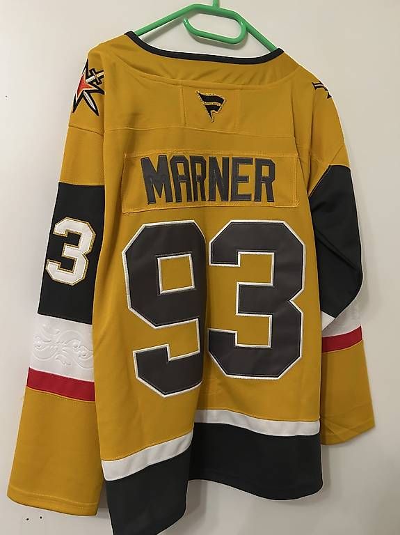 Leibchen & Hosen: Vegas Knights #93 Marner Jersey – Gebraucht aus Effretikon von PrimeTimeB 1