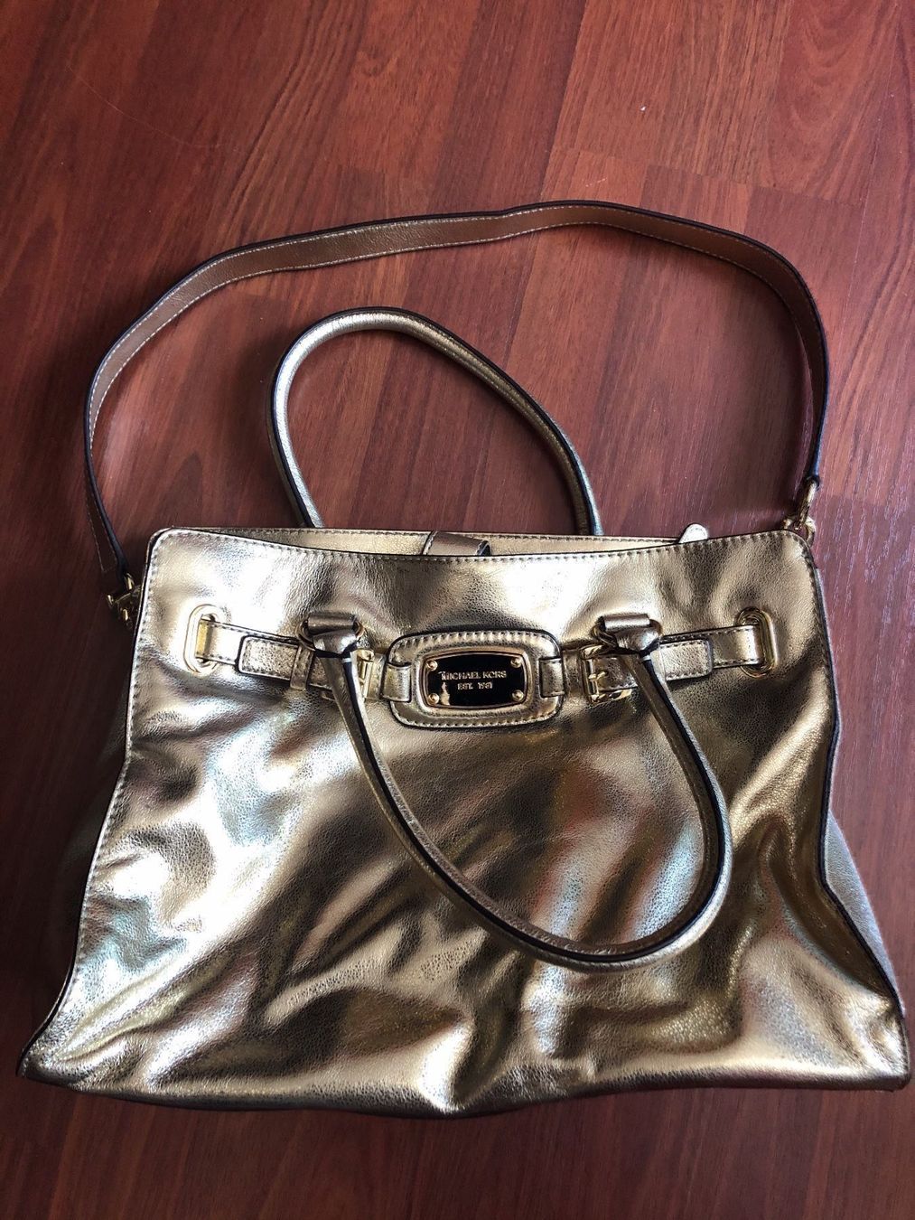 Michael Kors Borse da donna: Michael Kors Ledertasche Gold – Nuovo (secondo la descrizione) da Unterseen venduto da amj_zz7j