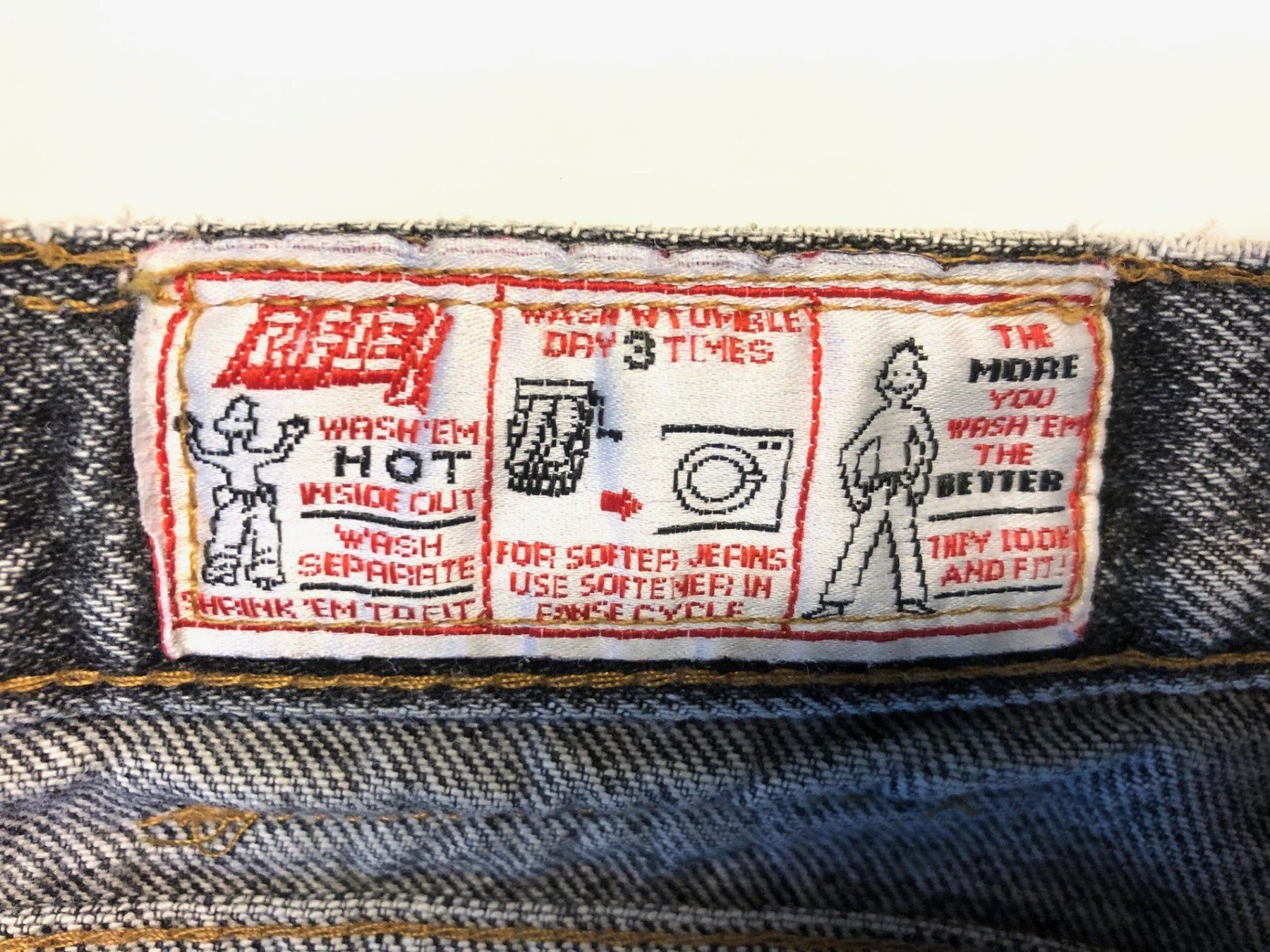 Rifle Jeans: Jean-Shorts RIFLE – D'occasion à Meilen par SUI372 6
